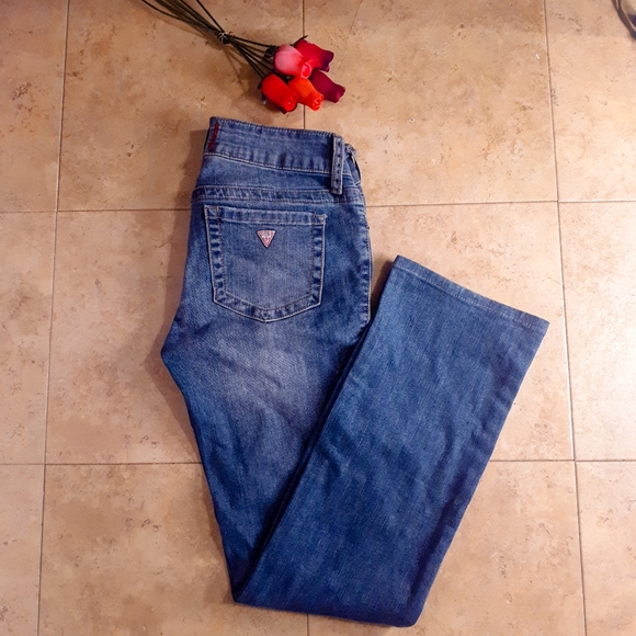 🔵 3/$30 Guess Jeans♡ - Picture 3 of 11